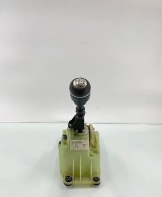 Alfa Romeo 159 Gear shifter/selector 55349245