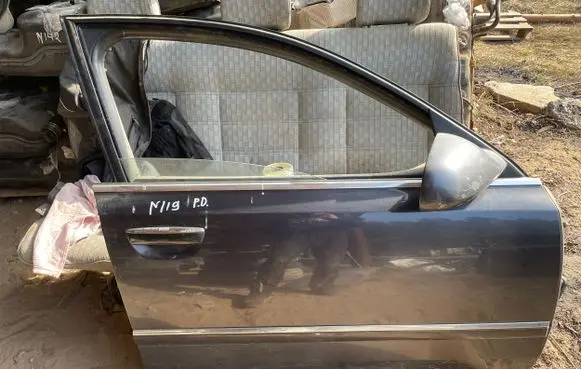 Audi A8 S8 D3 4E Front door