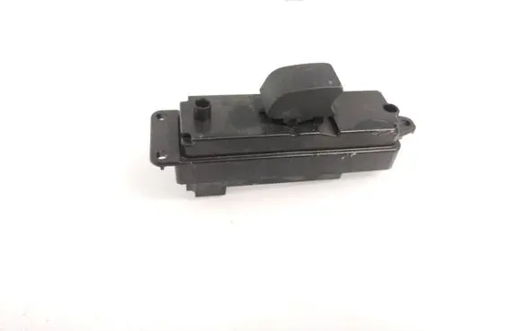 Mazda 6 Electric window control switch GS1D66380 03124610