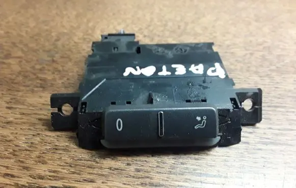 Volkswagen Phaeton Interior fan control switch 3D0919815L 3D0919815