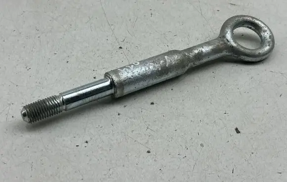 Volvo V40 Towing hook eye 