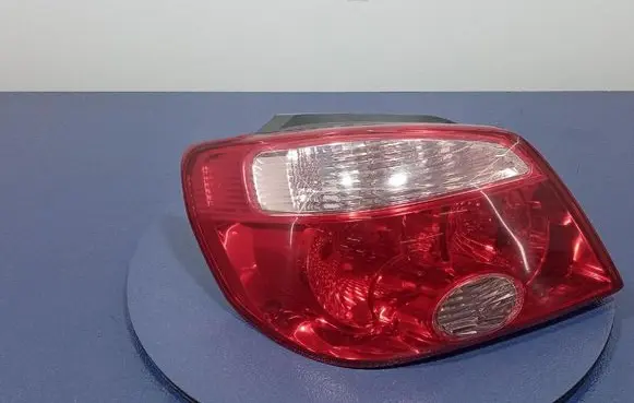 Mitsubishi Outlander Rear/tail lights 22087685