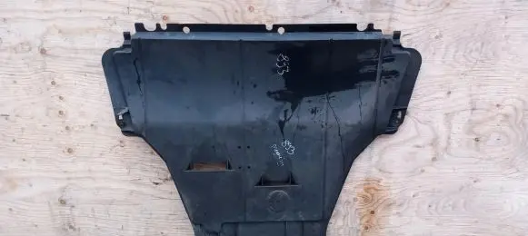 Renault Megane III Engine splash shield/under tray