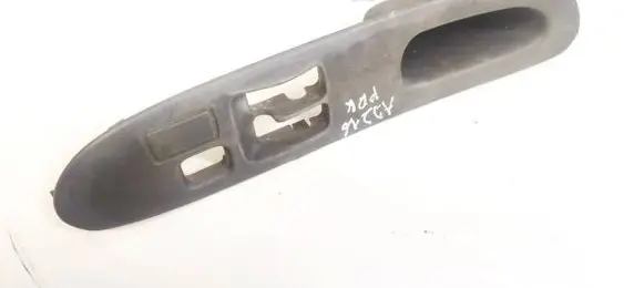 Mitsubishi Colt Electric window control switch MR190317