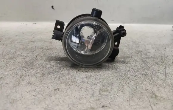Ford C-MAX I Front fog light 3M5115K201AA