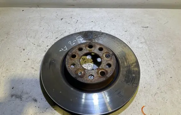 Volkswagen PASSAT B8 Front brake disc