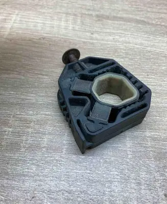 Volkswagen PASSAT B6 Radiator mount bracket 1K0121867D