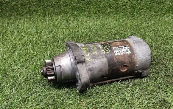 Nissan Almera N16 Starter motor 233008H801 M008T71471