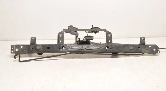 Nissan Juke I F15 Radiator support slam panel