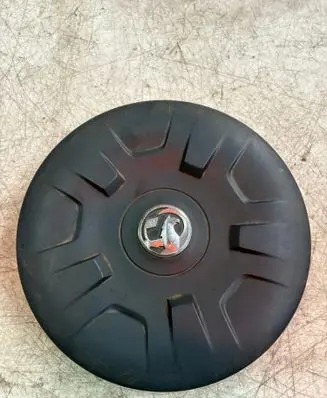 Opel Movano B Wheel nut cap/cover 403150033R