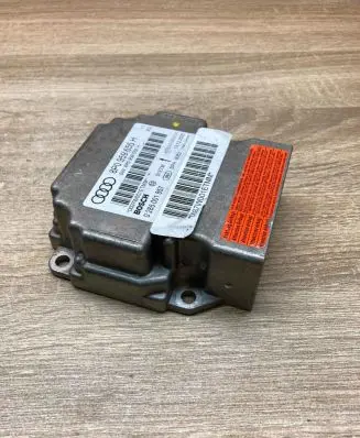 Audi A3 S3 8P Airbag control unit/module 8P0959655H 285001857
