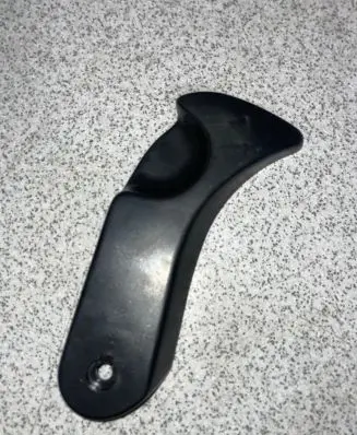 BMW 5 E39 Engine bonnet (hood) release handle 8226621