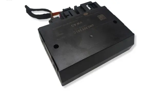 Audi Q7 4M Tow bar trailer control unit/module 4M0907383C 9C001003 4M0907383