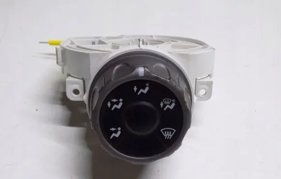 Honda City Tailgate/trunk/boot open switch NH700M