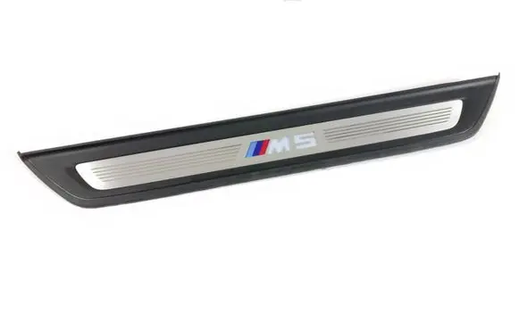 Front sill trim cover