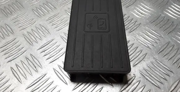 Audi A6 S6 C8 4K Wireless charging module 4K0035502A