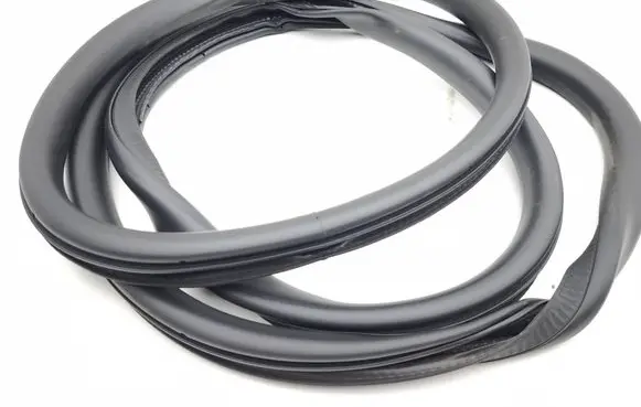 Ford Explorer Front door rubber seal