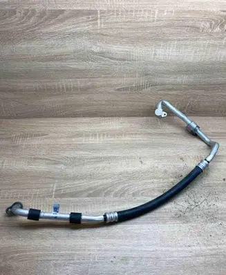 Land Rover Evoque II Air conditioning (A/C) pipe/hose K8D219N602AB