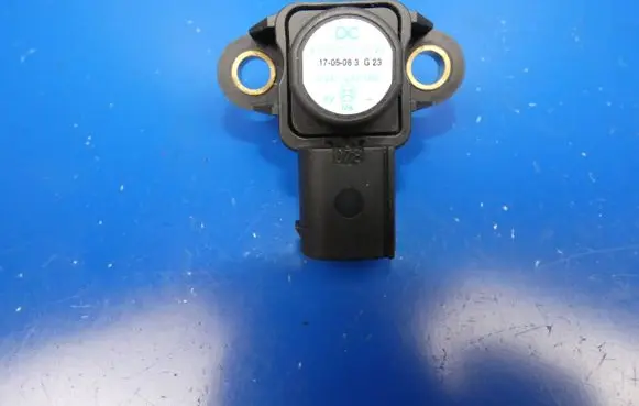 Mercedes-Benz C W205 Air pressure sensor A0061539728 0261230190 1705083G23