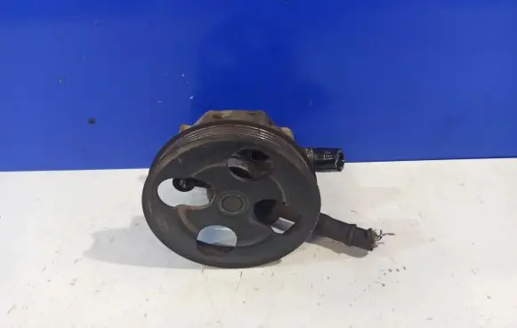 Mitsubishi Colt Power steering pump POWERSTEERINGPUMP