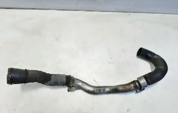Ford Mondeo MK IV Intercooler hose/pipe