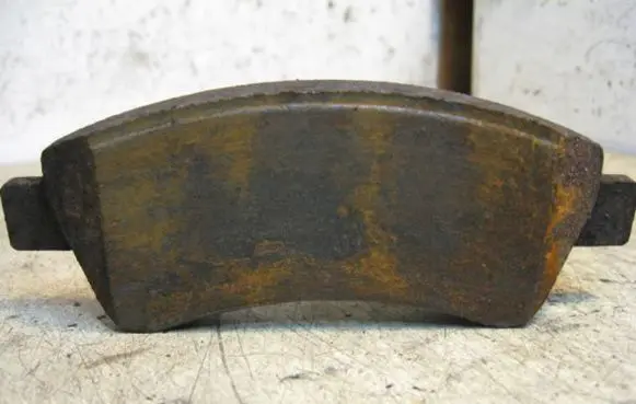 Citroen Berlingo Brake pads (front) KOMPL4VNT5EU