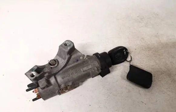 Volkswagen Polo Ignition lock 4b0905851n