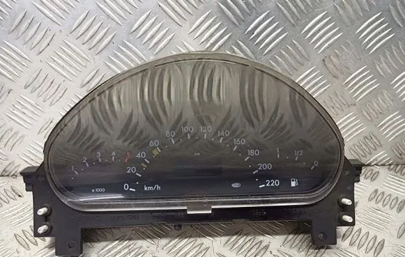 Mercedes-Benz Vaneo W414 Tachometer A4144461221