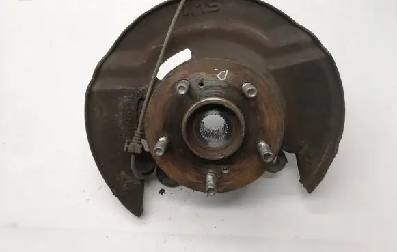Honda CR-V Front wheel hub