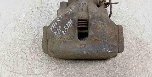 Volkswagen PASSAT B5 Front brake caliper 885