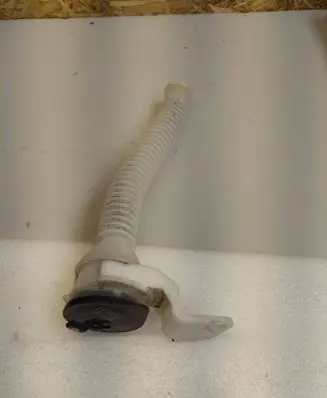 Toyota RAV 4 (XA40) Window washer liquid tank fill tube 001006 001007