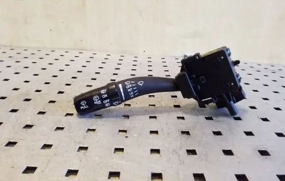 Hyundai Santa Fe Wiper control stalk 202005765