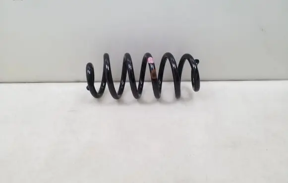 Nissan Qashqai J12 Rear coil spring