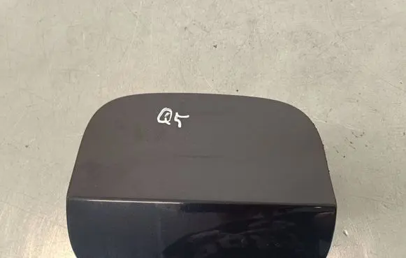 Audi Q5 SQ5 8R Fuel tank cap 8R0809907B