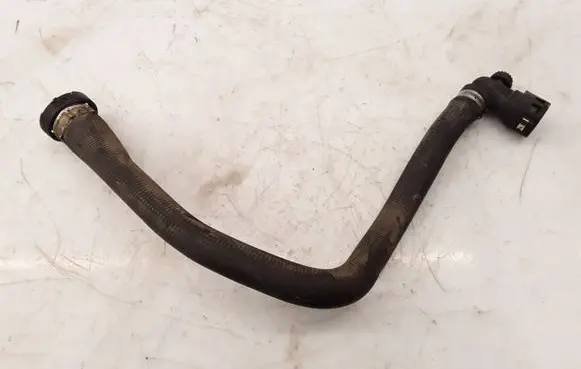 Alfa Romeo 159 Engine coolant pipe/hose
