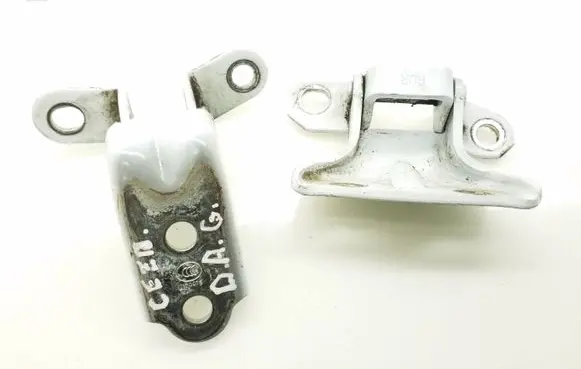 Rear door hinge set
