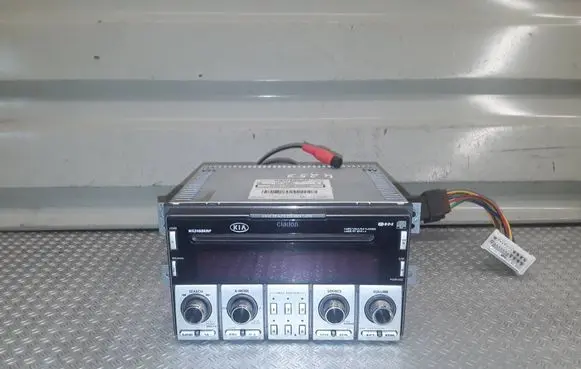 KIA Sorento Radio/CD/DVD/GPS head unit Wxz468rmp