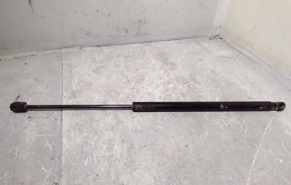 KIA Sorento Tailgate/trunk strut/damper 817813E020 0307TD0620N