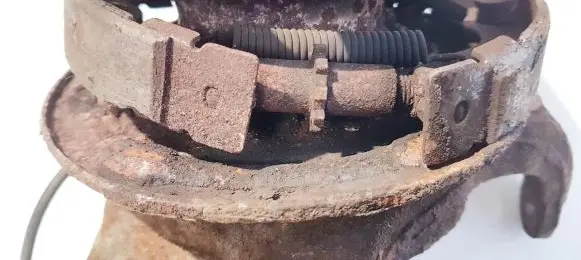 Hyundai i30 Handbrake/parking brake pads 