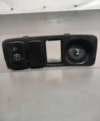 Hyundai H-1, Starex, Satellite Headlight level height control switch 933014A400LK 933014A400FG
