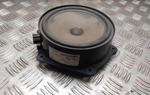Audi A2 Front door speaker 8Z0035411