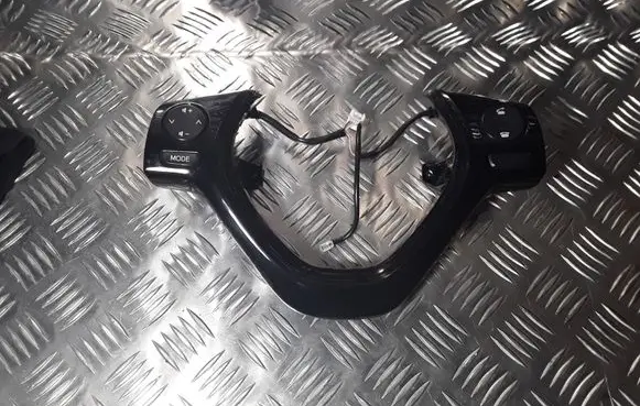 Toyota Aygo AB40 Steering wheel buttons/switches 8703156