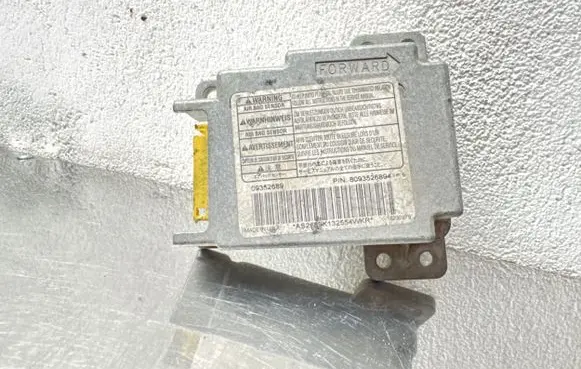 Opel Frontera B Airbag control unit/module 09352689 8093526894 16232879