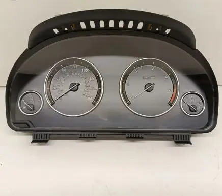 BMW 5 F10 F11 Speedometer (instrument cluster) 9265181