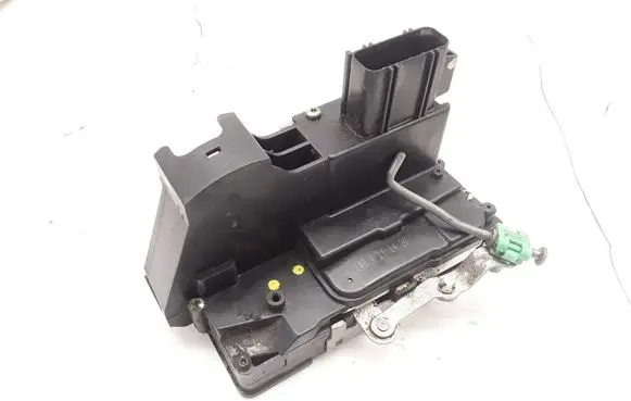 Mazda Tribute Rear door lock 5L8478264A00 D1691013