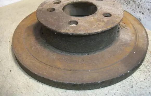Volkswagen Transporter - Caravelle T4 Front brake disc