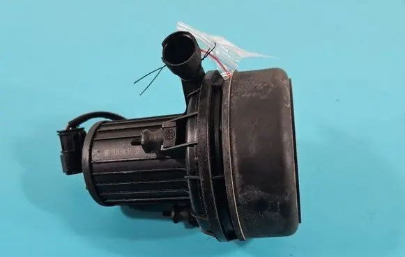 BMW 3 E46 Secondary air pump 7514953-03 IMPRK1402407