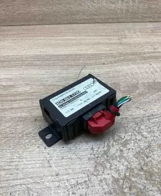 Audi A6 S6 C5 4B Alarm control unit/module 4D0951173D