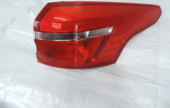 Ford Focus Rear/tail lights F1EB-13404-DB