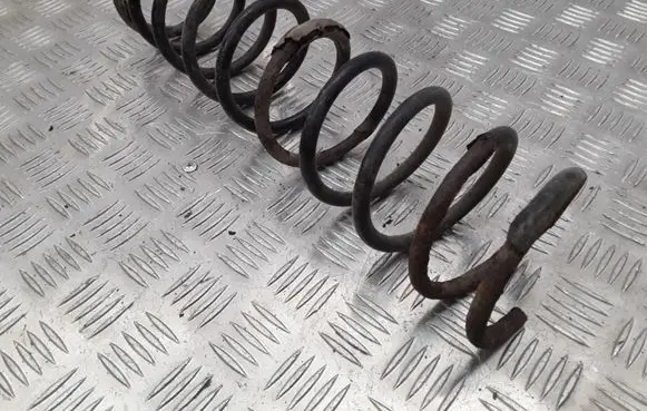 Renault Twingo I Rear coil spring